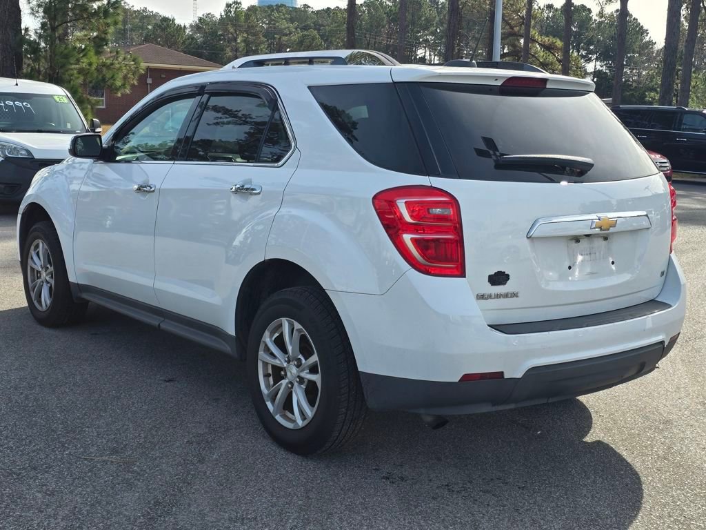 Used 2017 Chevrolet Equinox LT w/ Convenience Package image 9