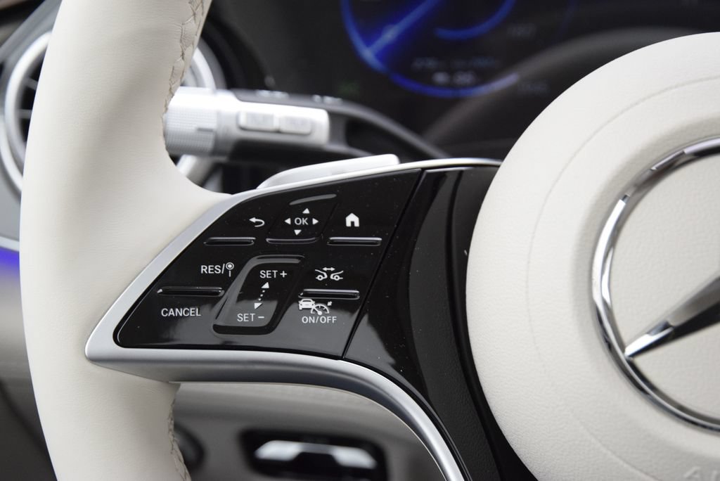 New 2026 Mercedes-Benz EQS 400 4MATIC SUV image 22