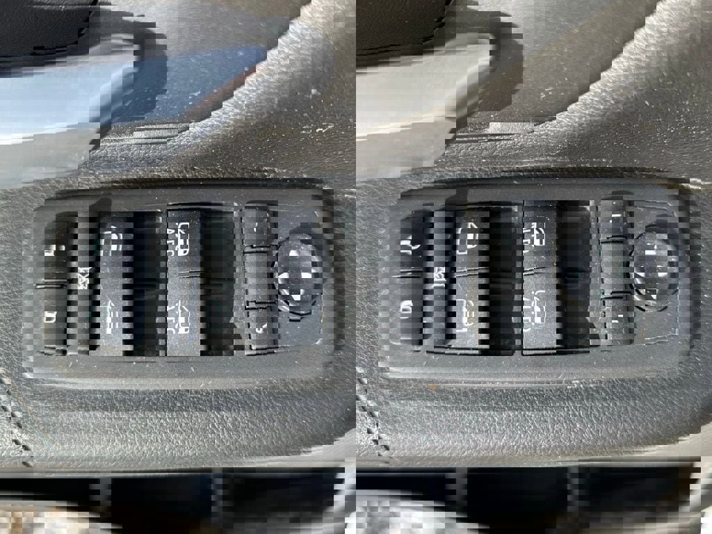 Used 2024 RAM 1500 Tradesman image 16