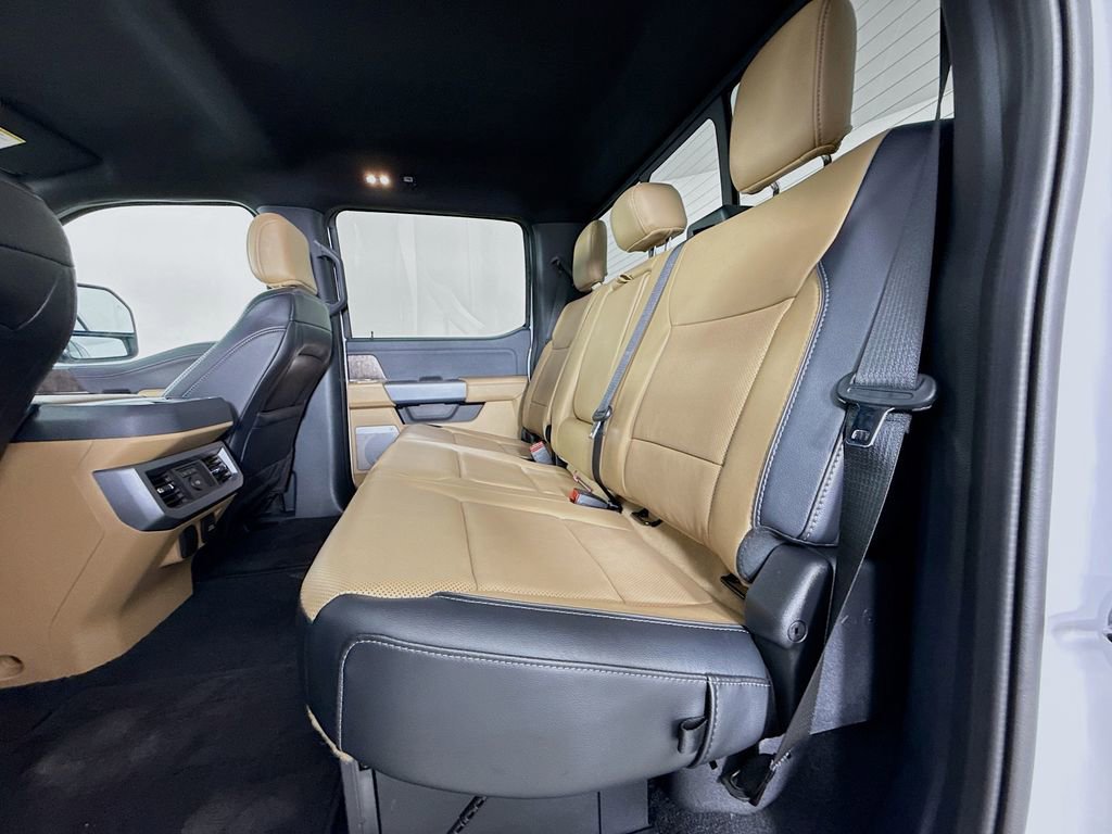 Used 2023 Ford F250 Lariat w/ Chrome Package image 23