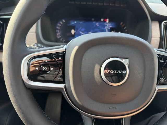 New 2026 Volvo XC90 B6 Plus w/ Protection Package Premier AWD/4WD image 27