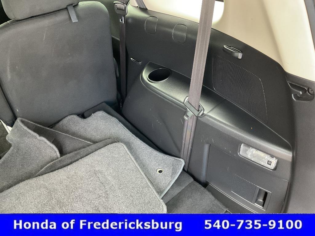 Used 2013 MAZDA MAZDA5 Touring FWD image 21