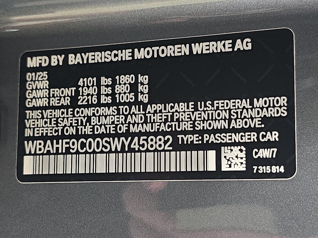 Certified 2025 BMW Z4 M40i w/ Premium Package RWD image 33