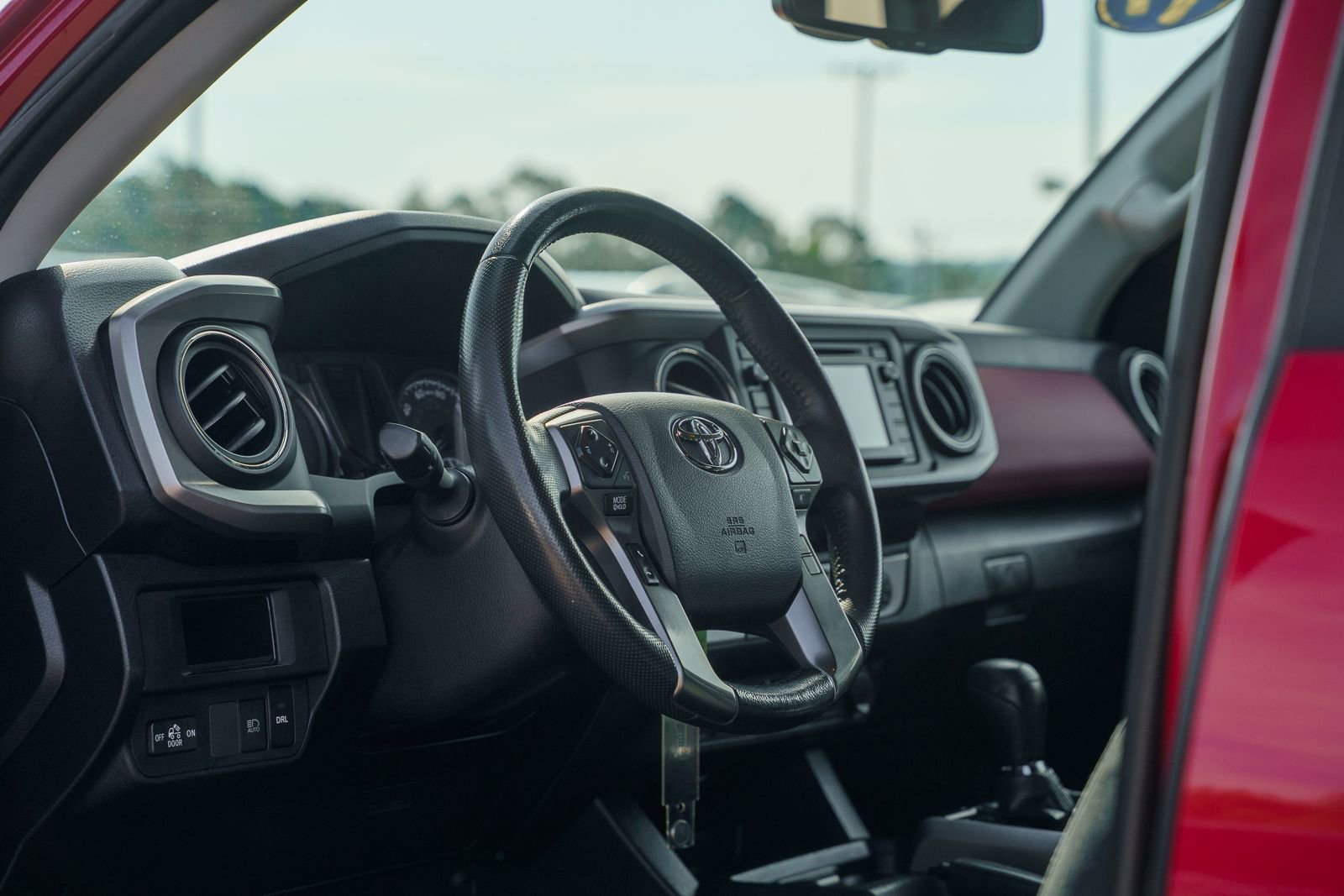 Used 2019 Toyota Tacoma SR5 RWD image 20