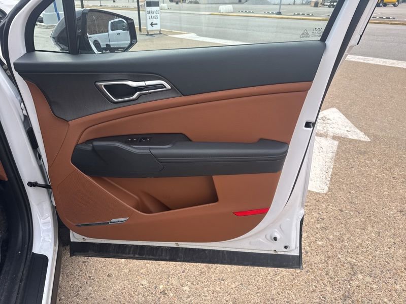 Certified 2026 Kia Sportage X-Line w/ X-Line Technology Package image 11