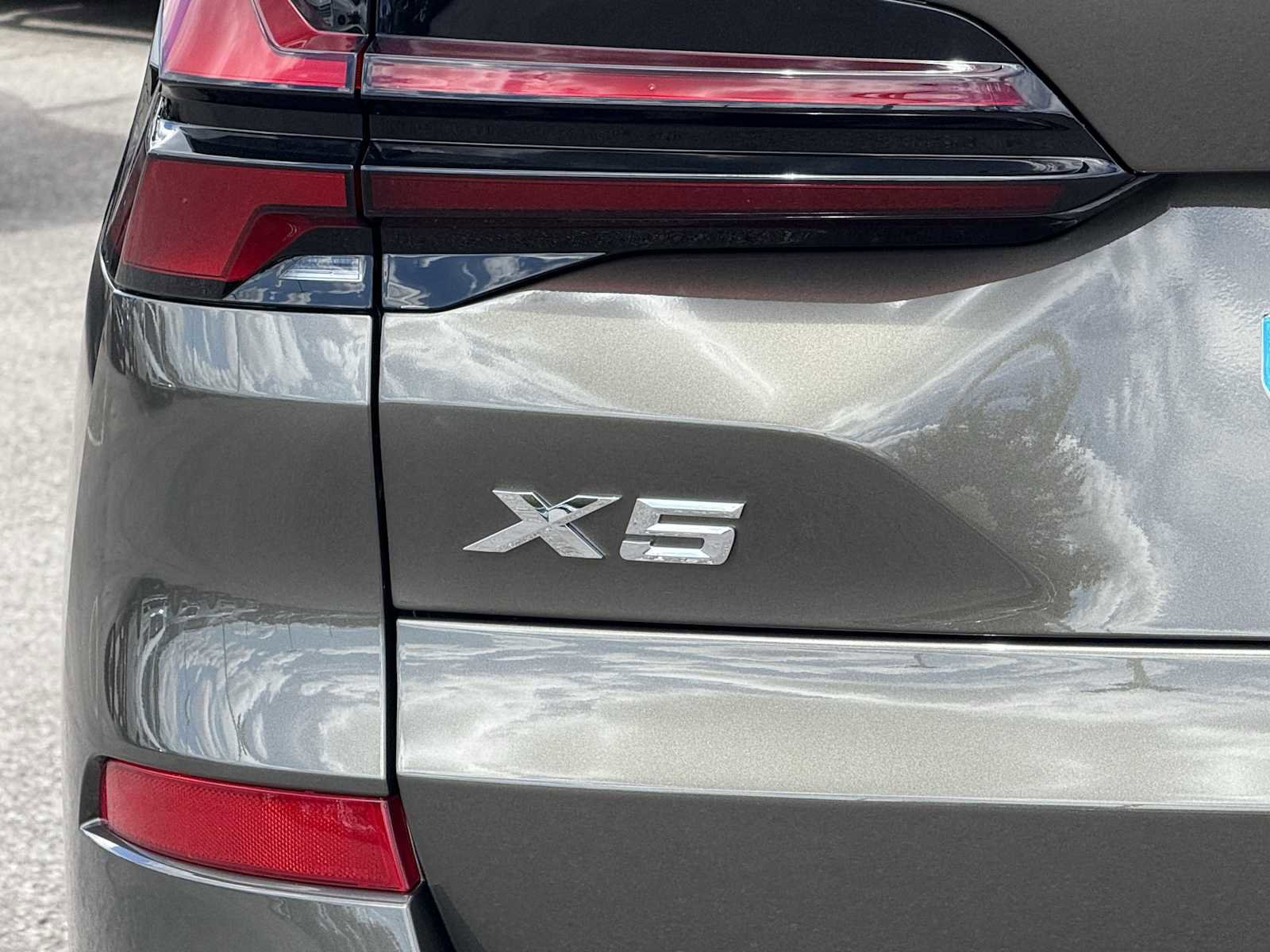 New 2026 BMW X5 xDrive40i w/ M Sport Package image 34