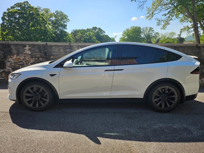 Used 2023 Tesla Model X image 8