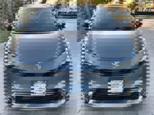Used 2024 Toyota Prius XLE image 7