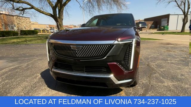 Used 2025 Cadillac Escalade IQ Luxury 2 w/ LPO, Premium Carpet Package image 3