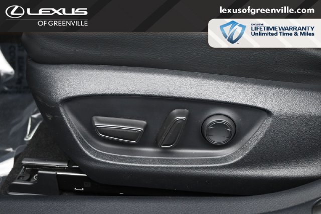 Used 2023 Toyota Camry SE w/ Convenience Package FWD image 21
