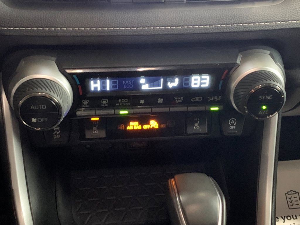 Used 2023 Toyota RAV4 XLE Premium image 24