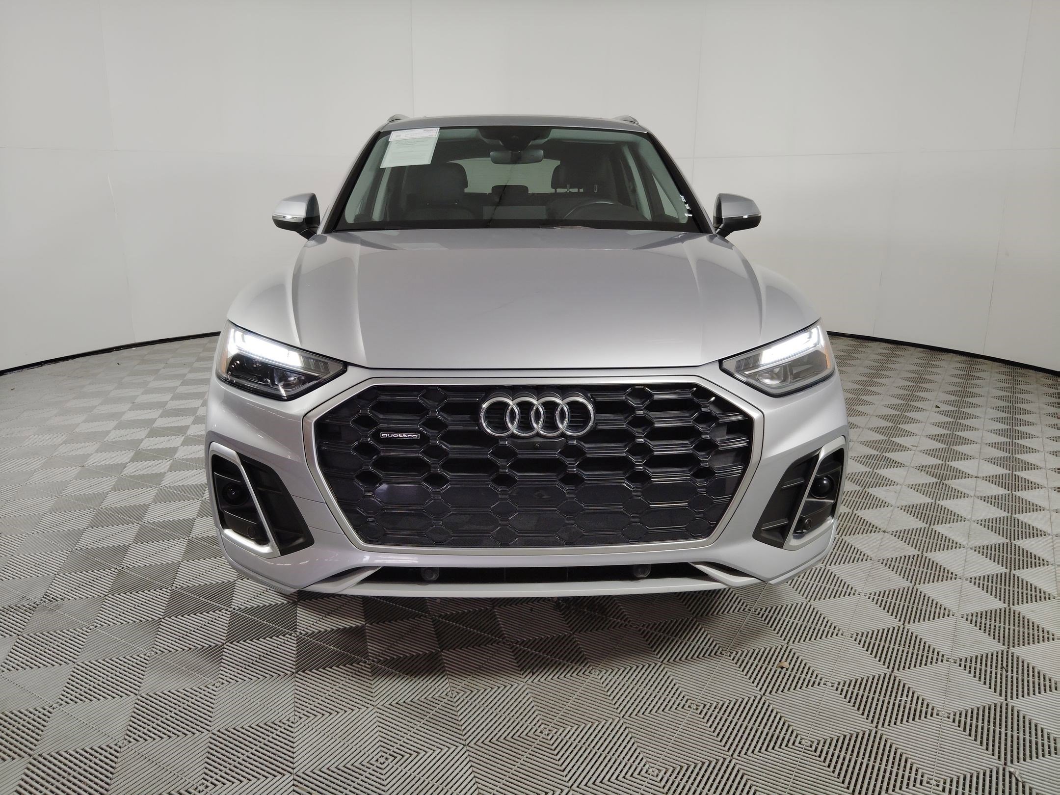 Used 2022 Audi Q5 2.0T Premium Plus w/ Premium Plus Package image 6