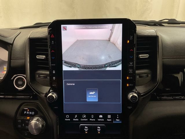 New 2026 RAM 1500 Laramie AWD/4WD image 19