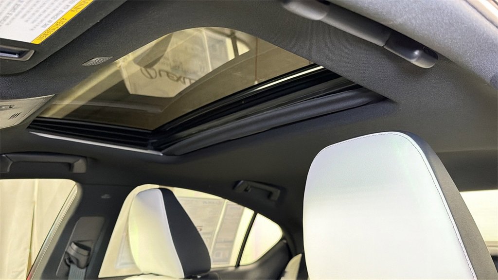 New 2025 Lexus IS 350 F Sport image 6