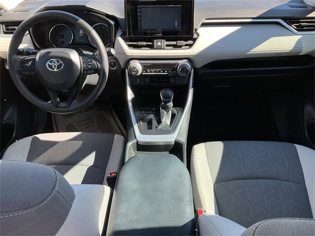 Used 2019 Toyota RAV4 XLE image 9