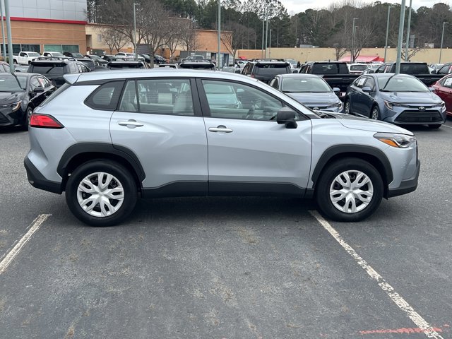 Used 2024 Toyota Corolla Cross L image 4