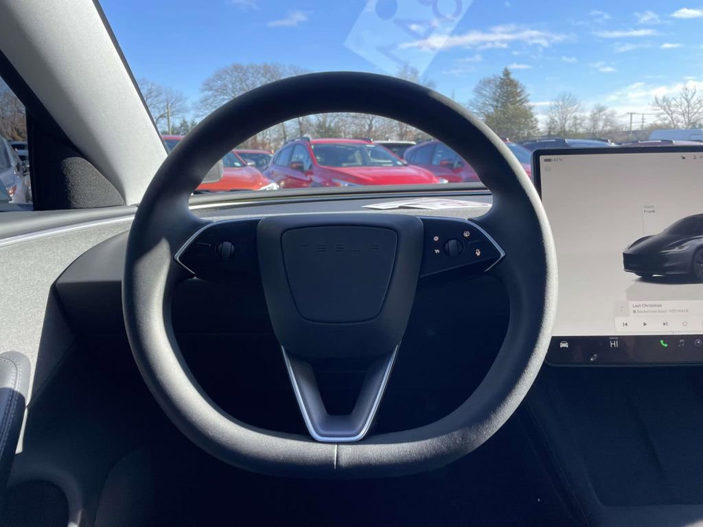 Used 2024 Tesla Model 3 Standard Range image 18
