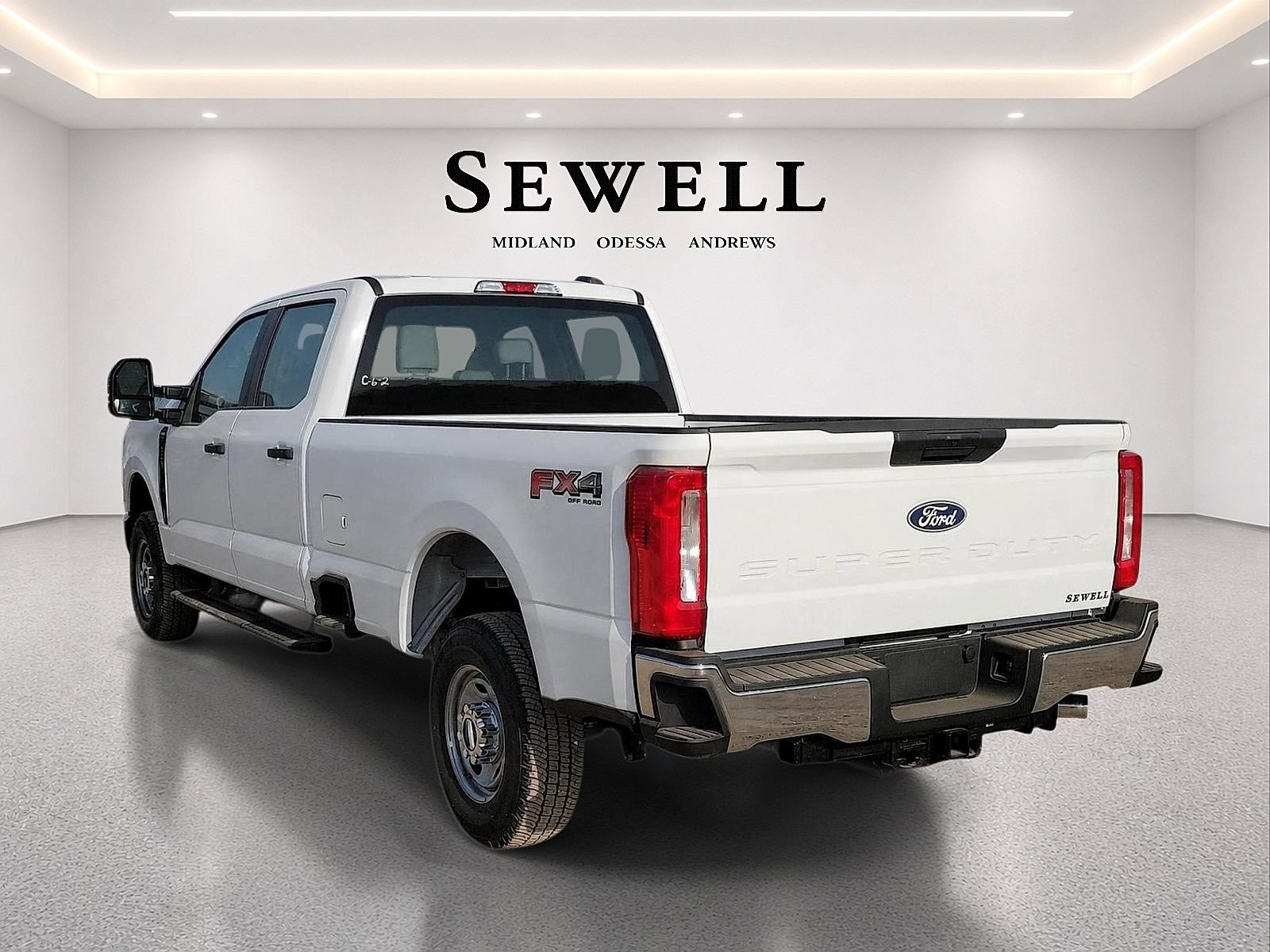 New 2027 Ford F250 XL w/ FX4 Off-Road Package AWD/4WD image 3