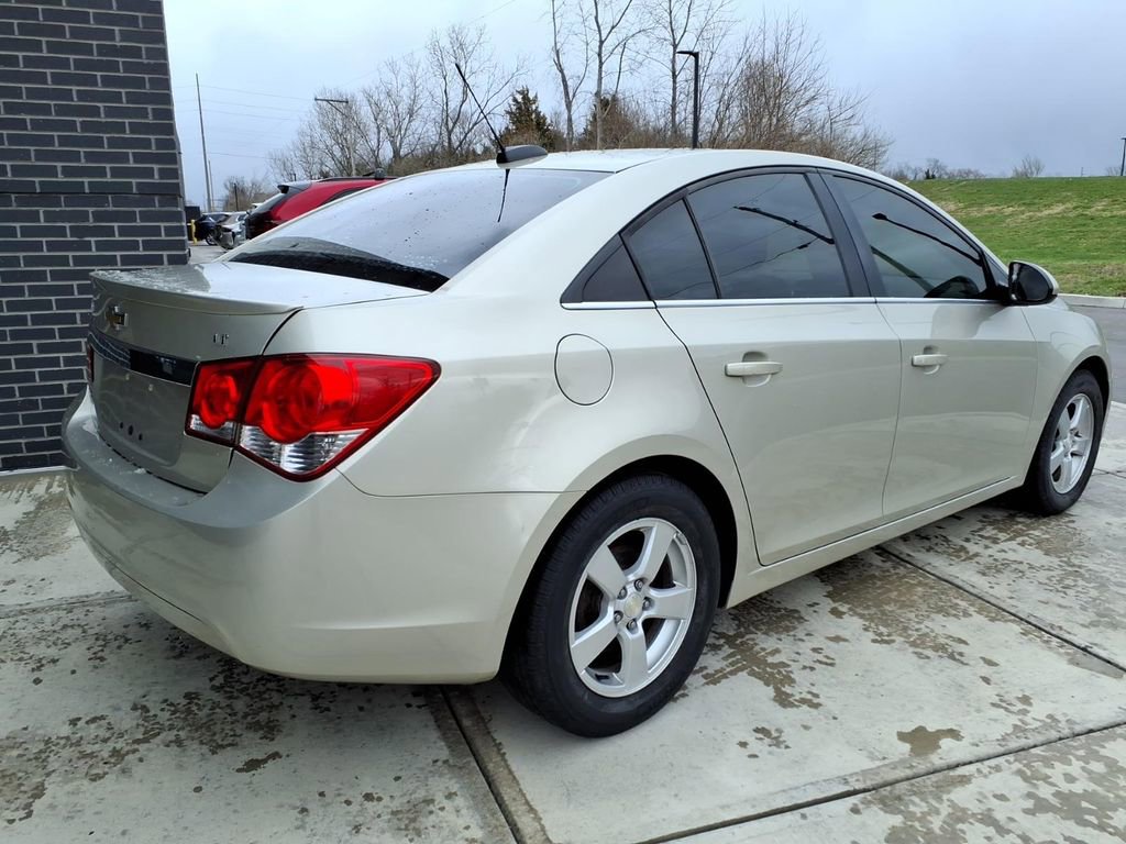 Used 2016 Chevrolet Cruze LT FWD image 7