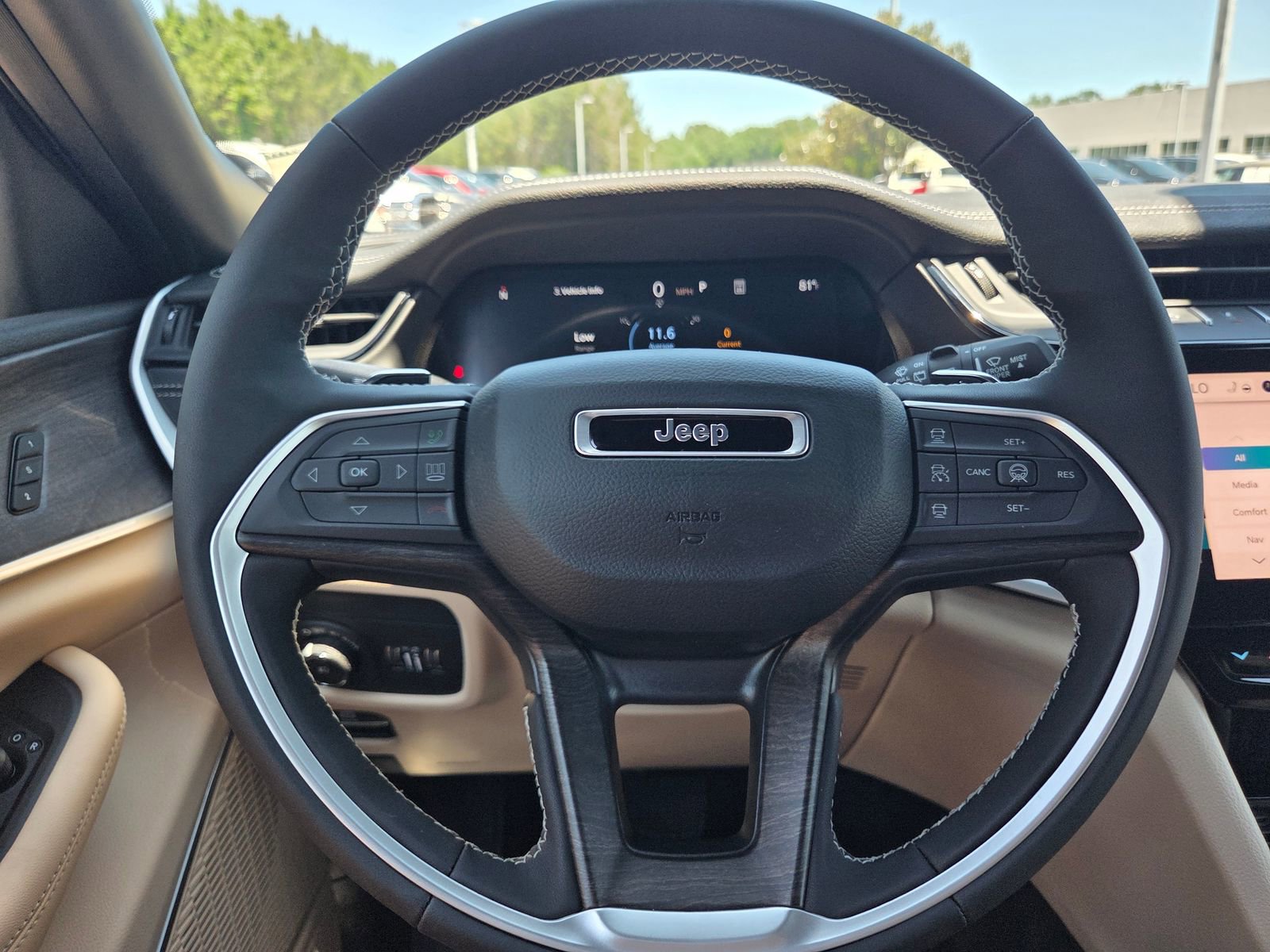 New 2026 Jeep Grand Cherokee L Limited RWD image 20