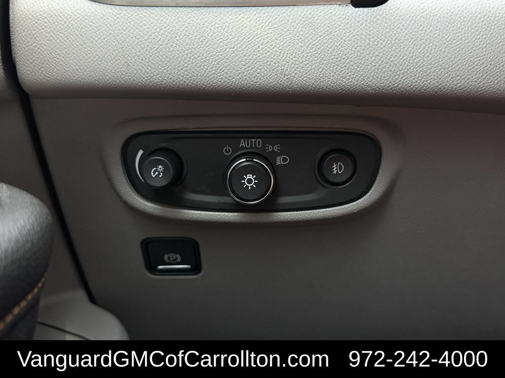 Used 2021 GMC Terrain SLT FWD image 24