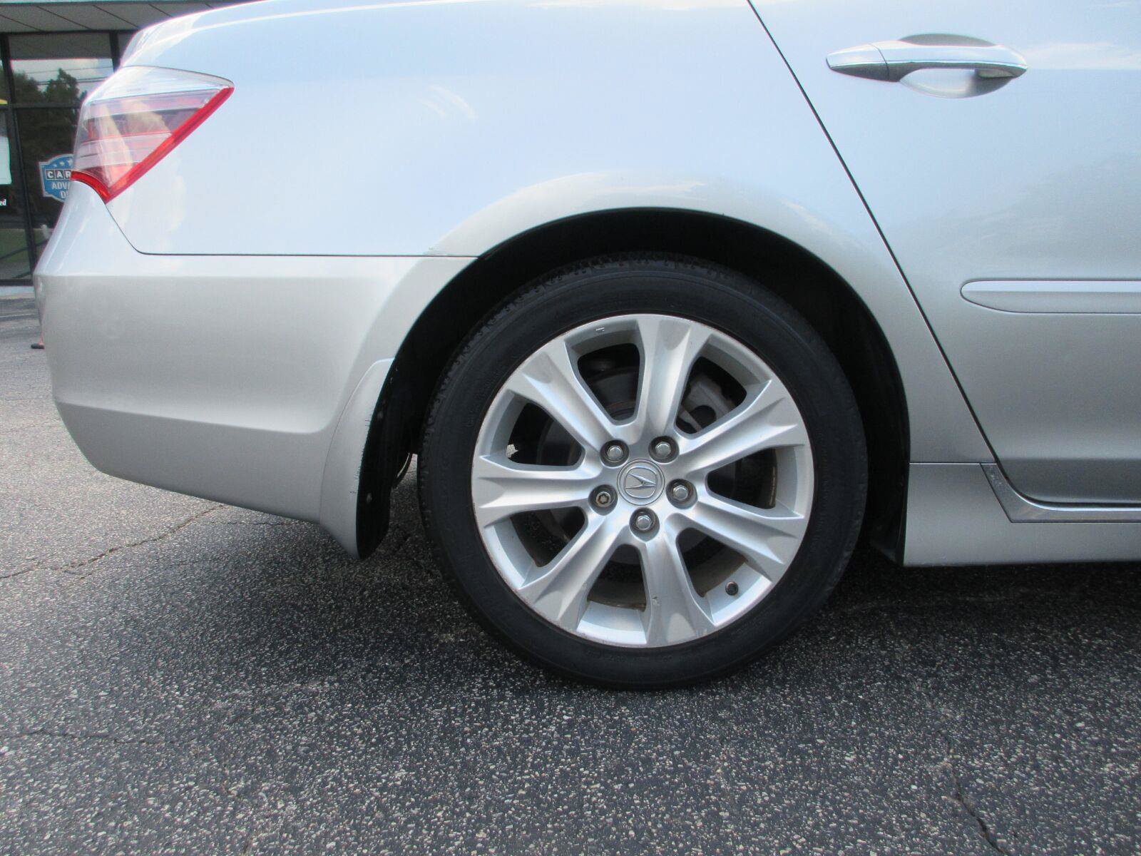 Used 2010 Acura RL AWD/4WD image 24