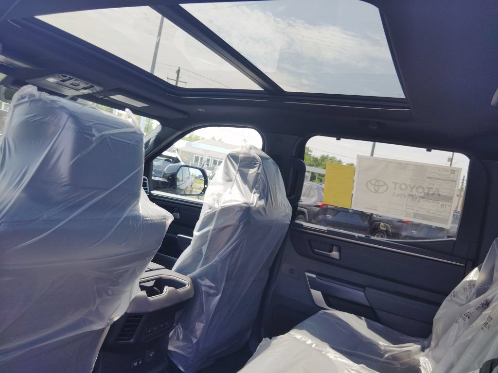 New 2026 Toyota Tundra Platinum AWD/4WD image 10