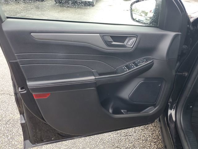 Used 2024 Ford Escape Active FWD image 21