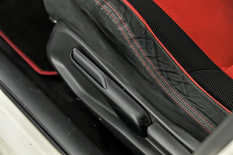 Used 2019 Honda Civic Type R image 19