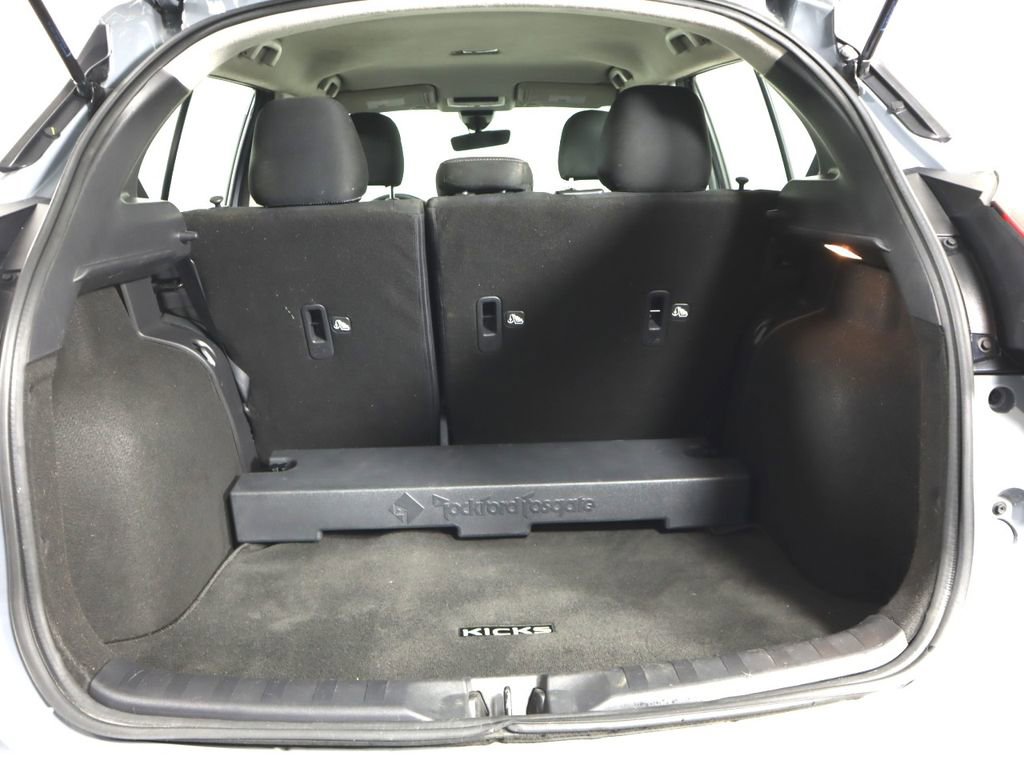 Used 2022 Nissan Kicks SV w/ Interior Electronics Package image 22