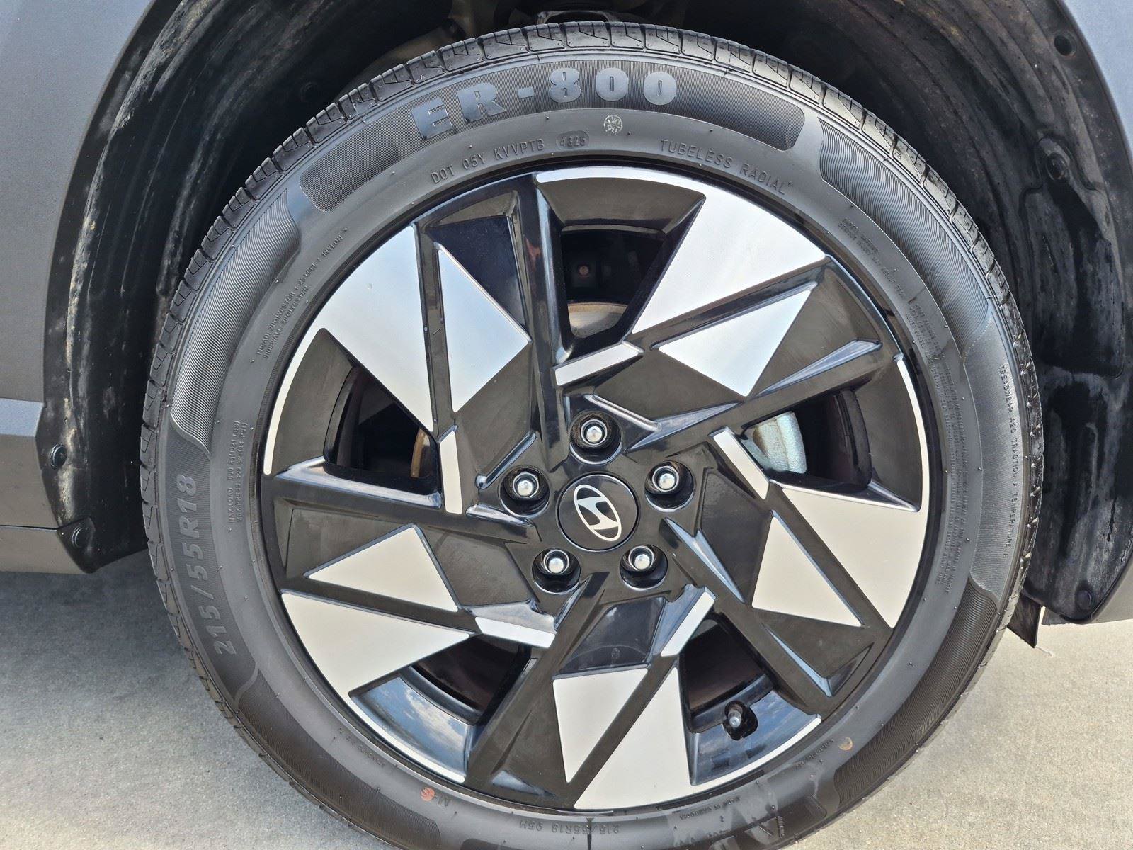 Used 2025 Hyundai Kona SEL FWD image 13