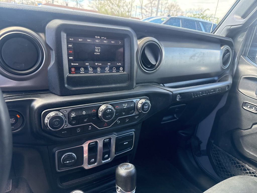 Used 2018 Jeep Wrangler Sport AWD/4WD image 9