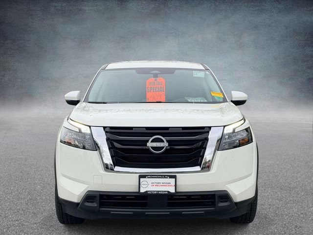 Used 2025 Nissan Pathfinder SV AWD/4WD image 6