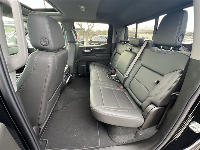 New 2026 GMC Sierra 1500 SLT w/ SLT Premium Package image 14
