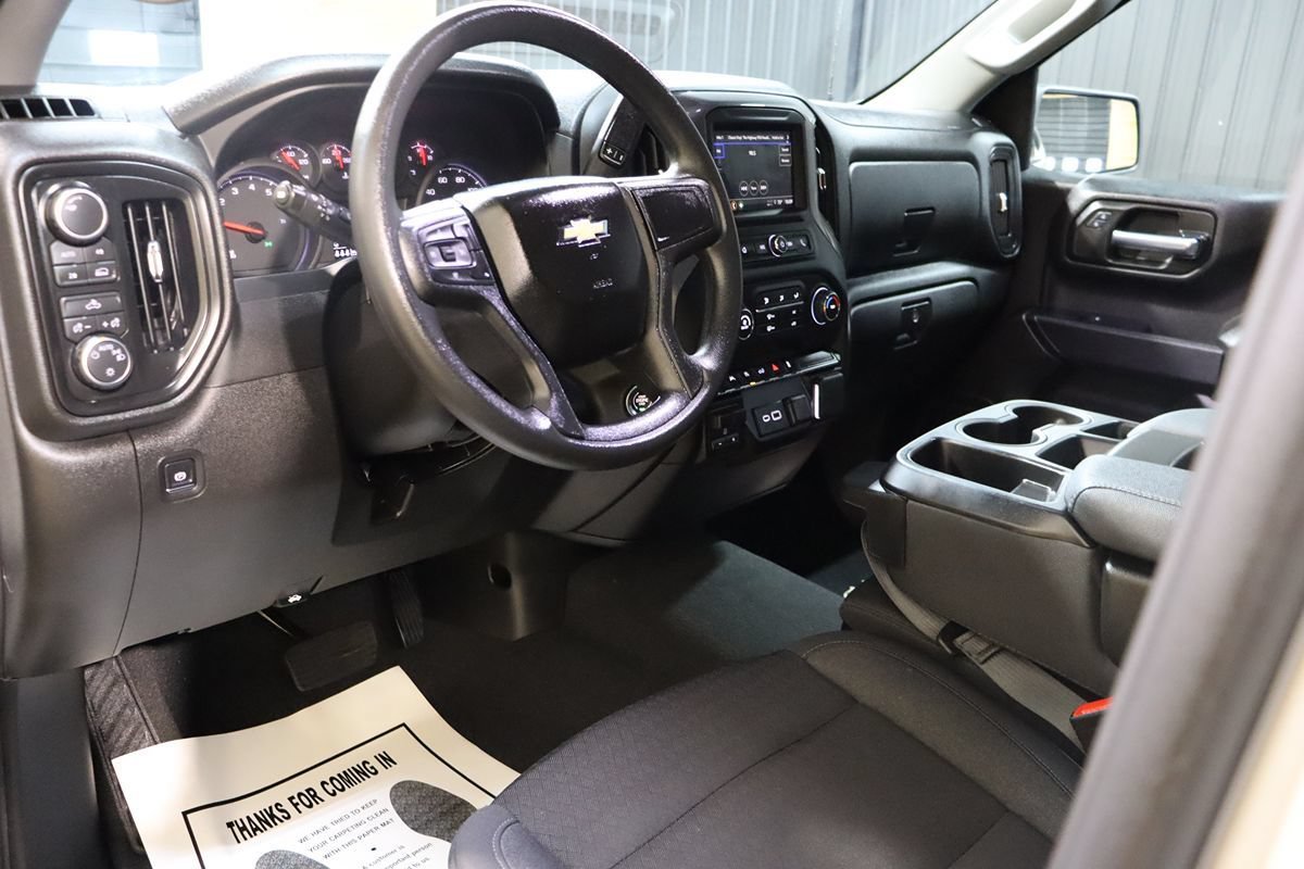 Used 2026 Chevrolet Silverado 1500 Custom w/ Turbomax Blackout Package AWD/4WD image 42