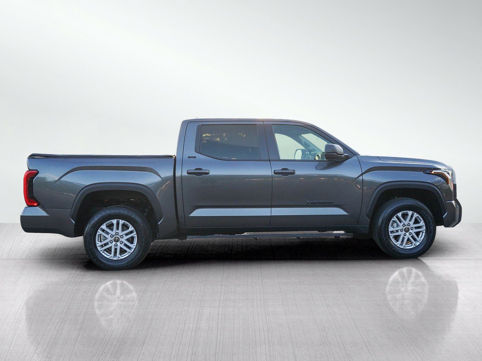 Used 2024 Toyota Tundra SR5 w/ SR5 Premium Package AWD/4WD image 6