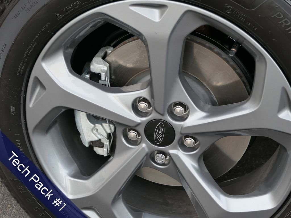 Used 2025 Ford Escape ST-Line w/ Equipment Group 301A image 7