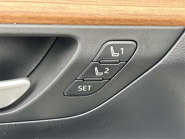 New 2026 Toyota Grand Highlander Limited image 25