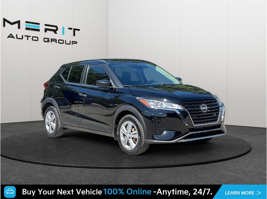 Used 2022 Nissan Kicks S