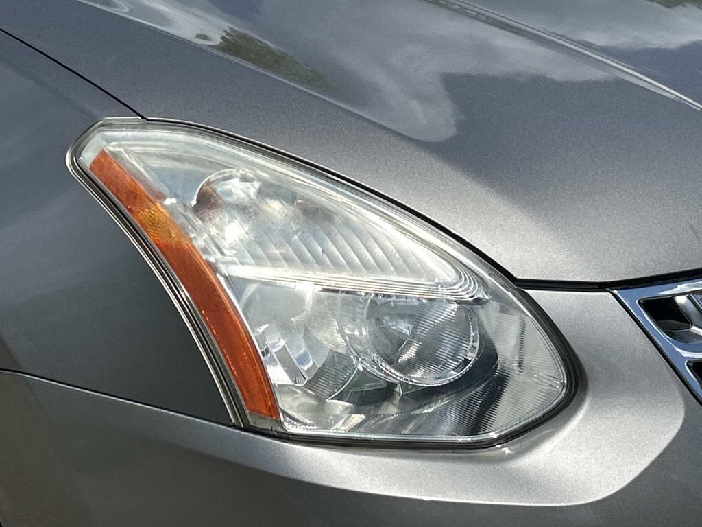 Used 2012 Nissan Rogue SV FWD image 10