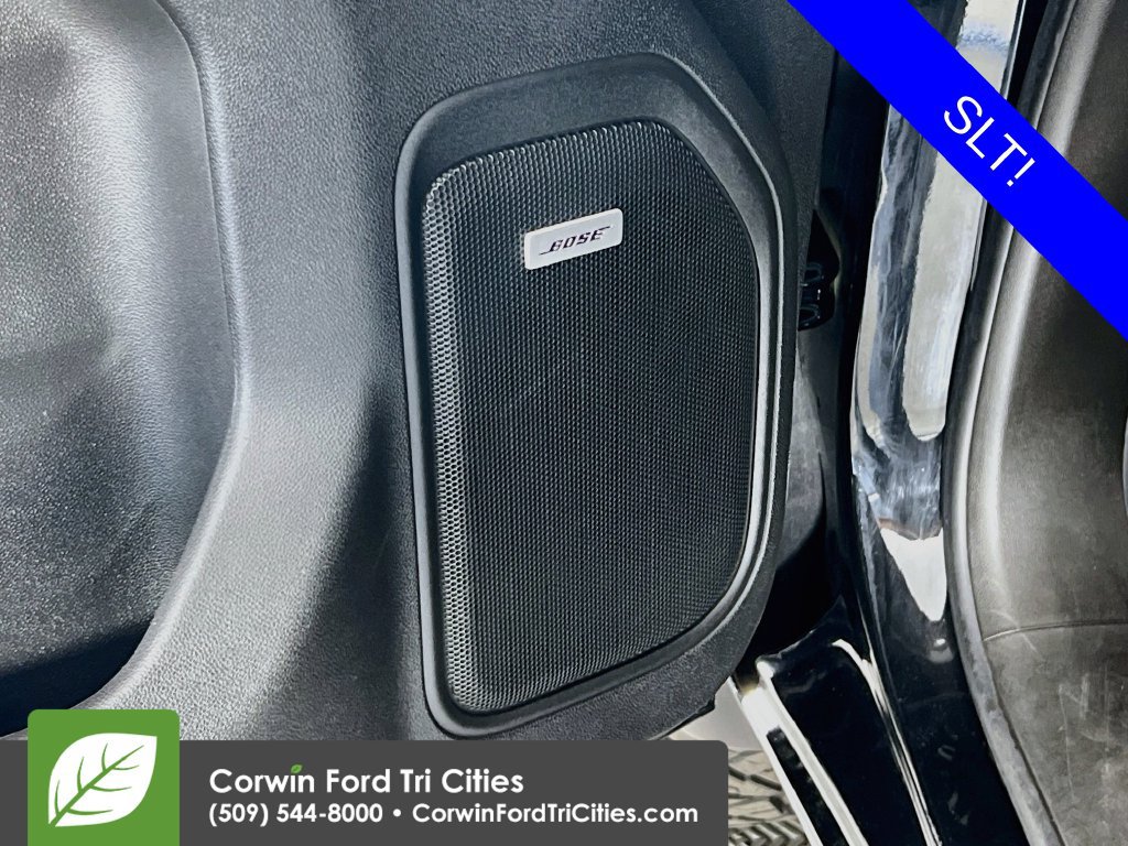 Used 2021 GMC Sierra 2500 SLT w/ SLT Premium Package AWD/4WD image 13