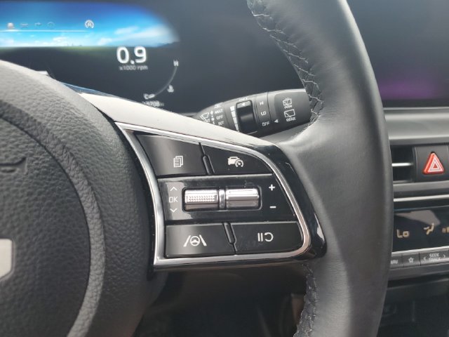Used 2024 Kia Seltos S FWD image 21