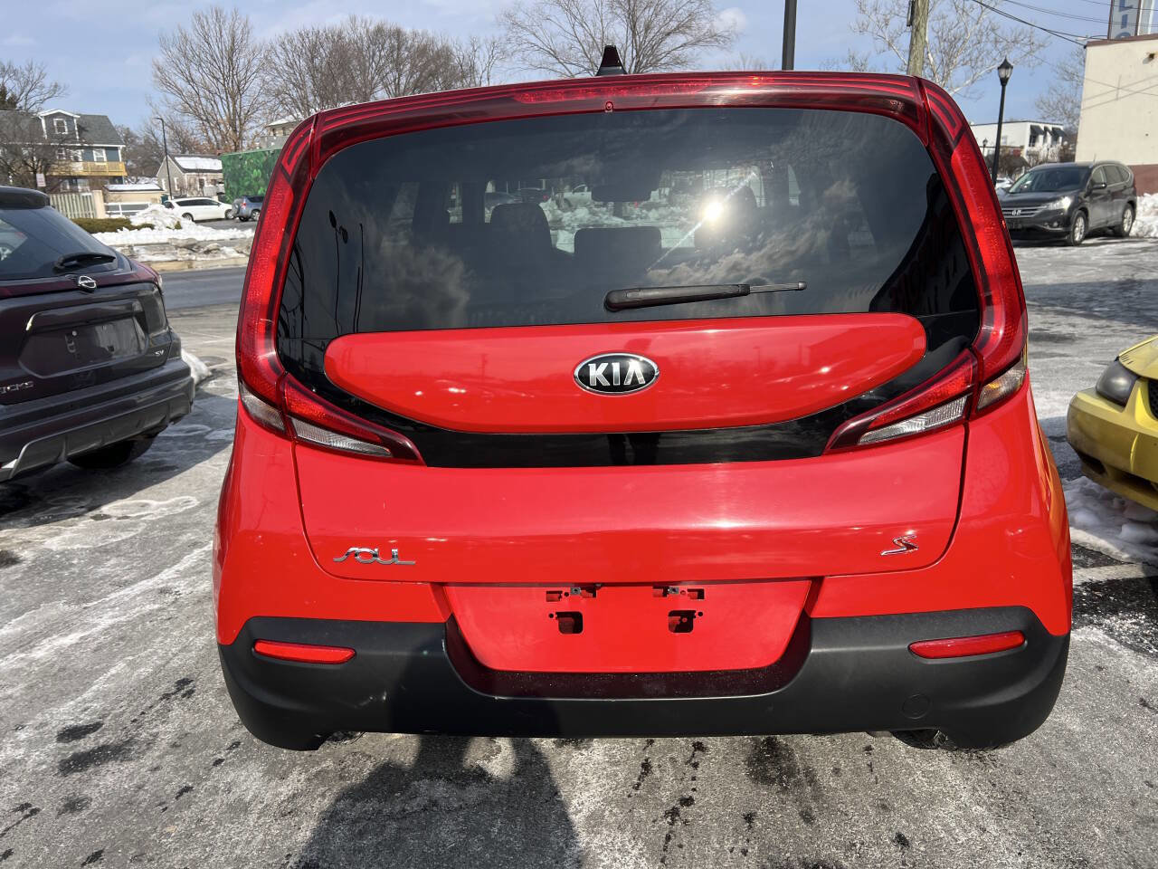 Used 2020 Kia Soul S image 5