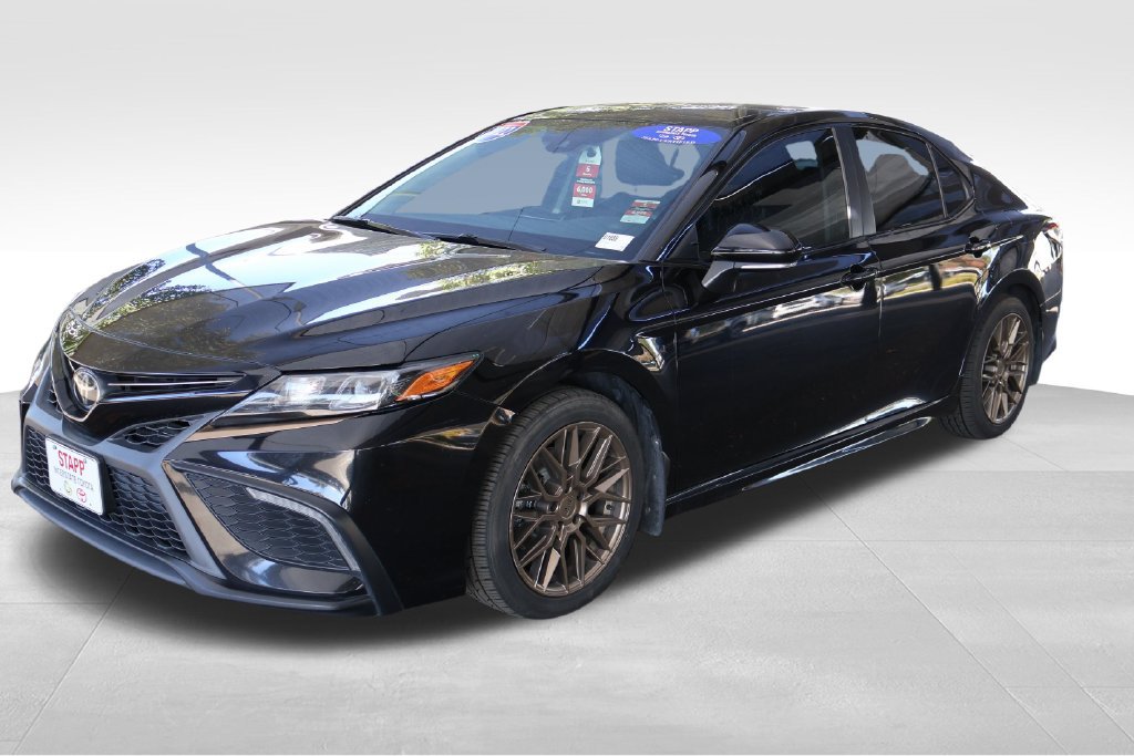 Used 2022 Toyota Camry SE FWD image 9
