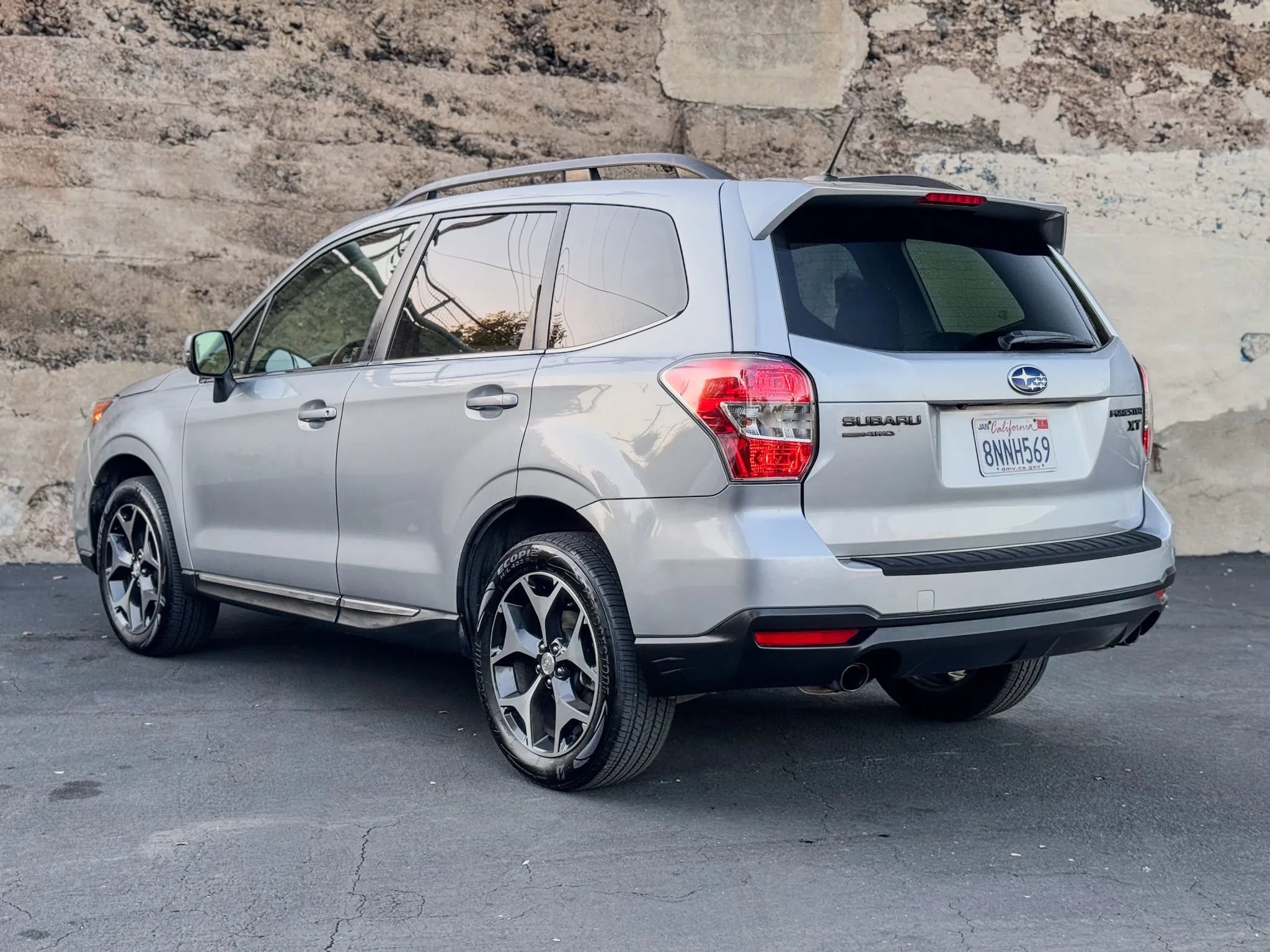 Used 2015 Subaru Forester 2.0XT Touring image 6
