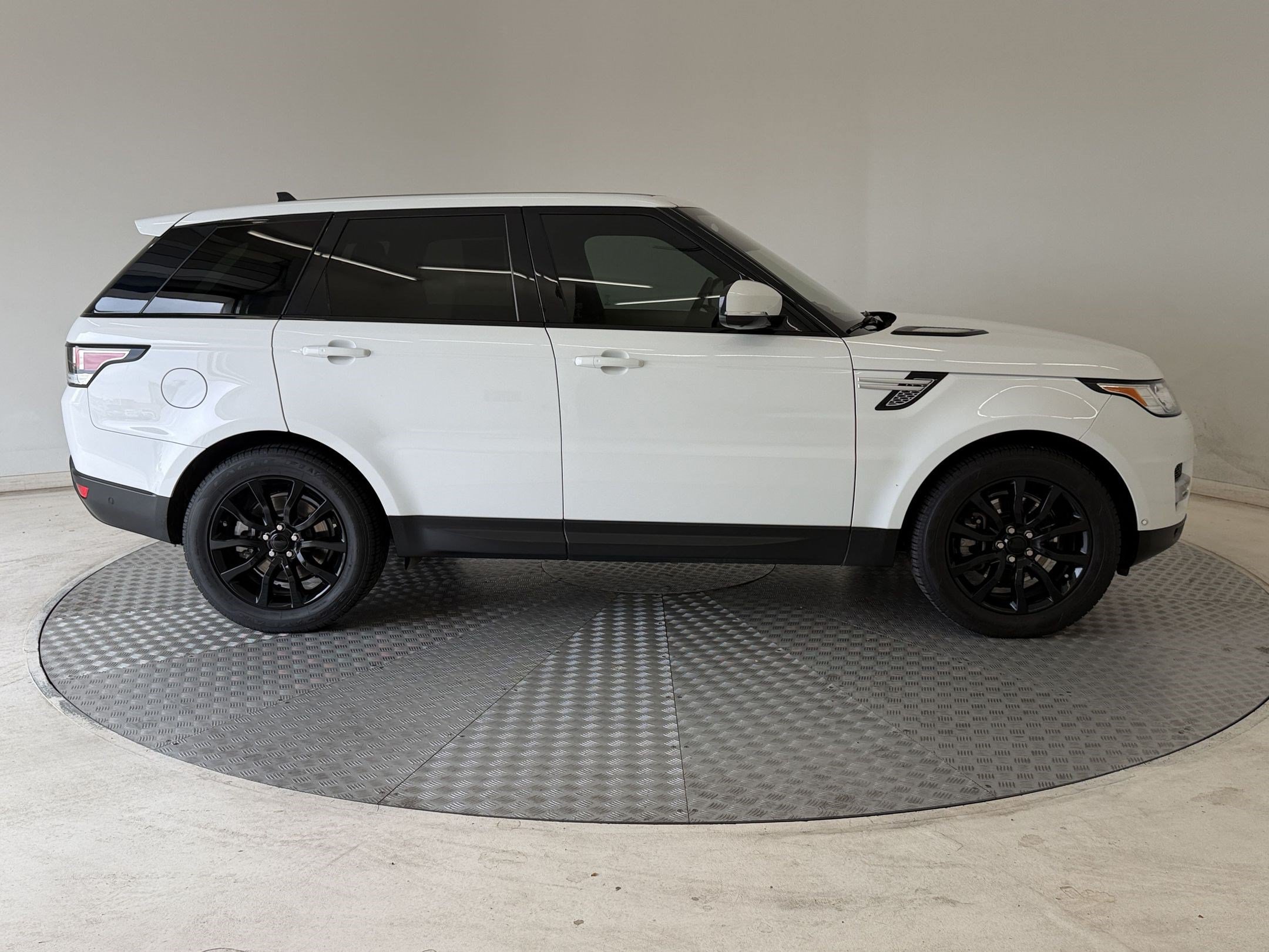 Used 2016 Land Rover Range Rover Sport HSE AWD/4WD image 8