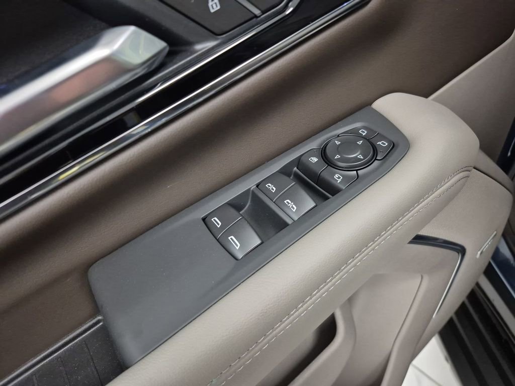 New 2026 GMC Yukon XL Elevation w/ LPO, Floor Liner Package image 24