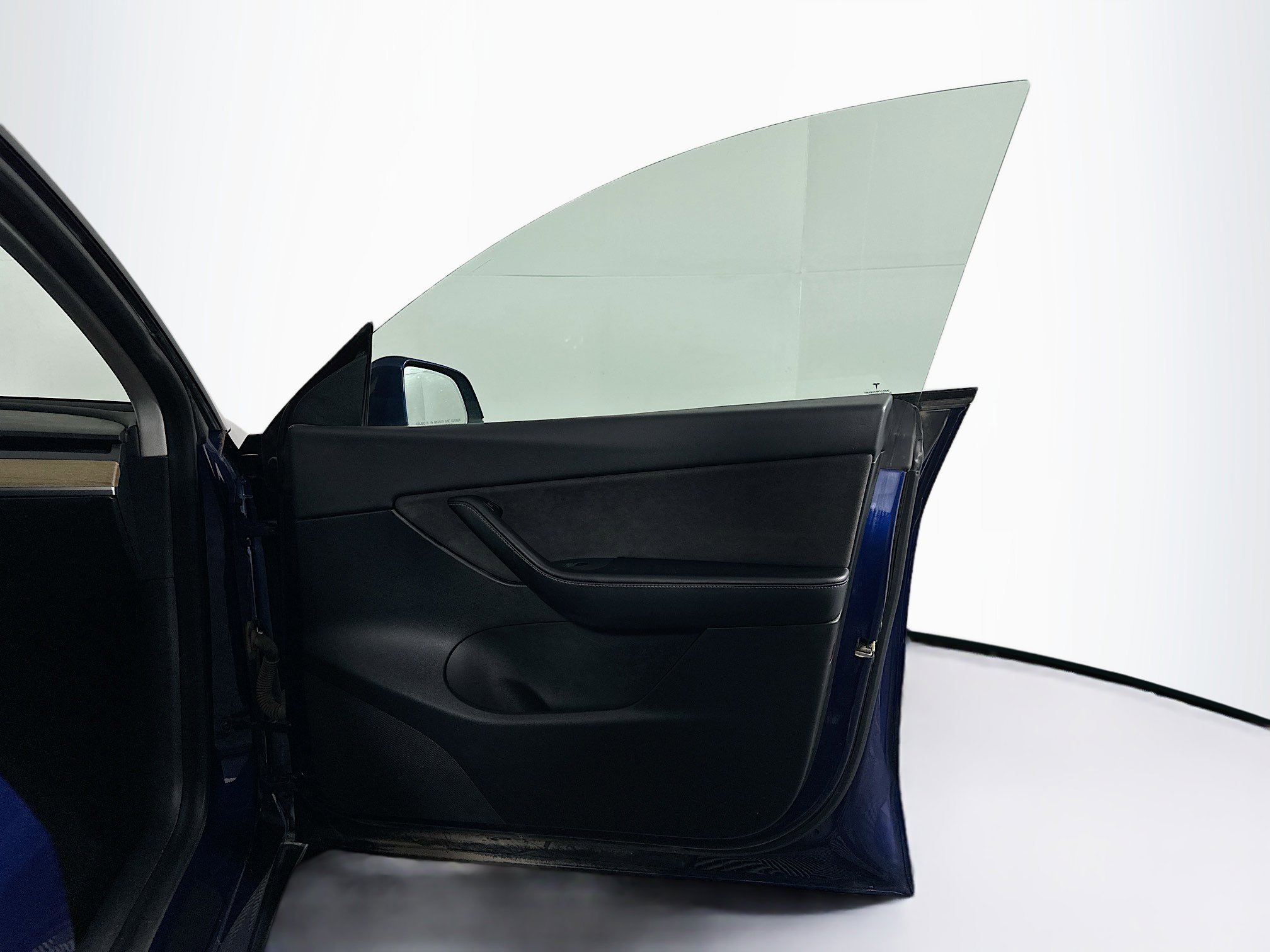 Used 2021 Tesla Model Y Long Range image 32