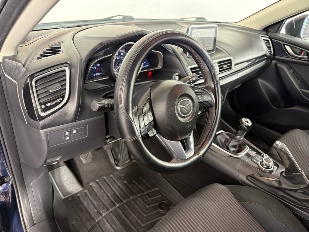 Used 2015 MAZDA MAZDA3 i Touring FWD image 12