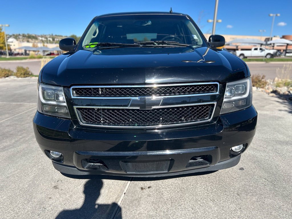 Used 2014 Chevrolet Suburban LT AWD/4WD image 2